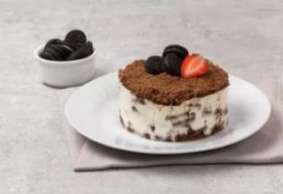 Кремовый торт без выпечки из 4 ингредиентов